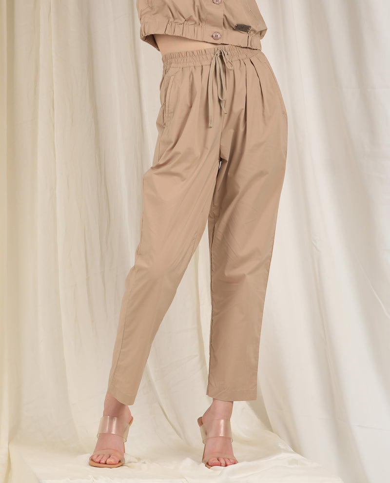 Rareism Women'S Juven Beige Poly Lycra Fabric Regular Fit Mid Rise Solid Ankle Length Trousers