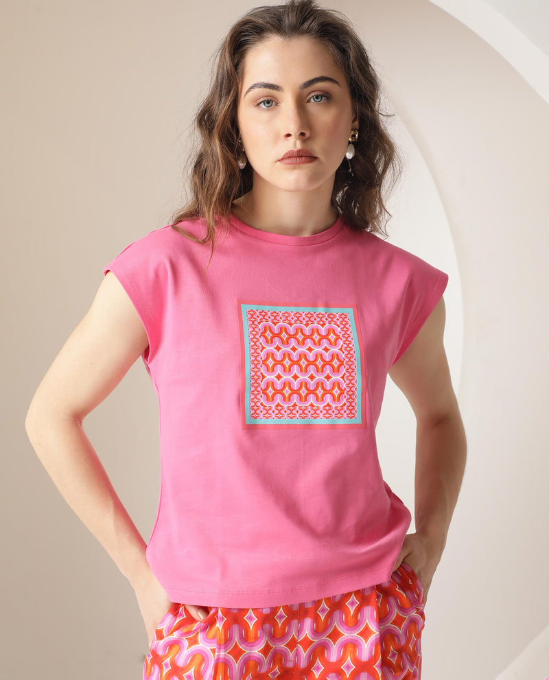 Rareism Women'S Drelia Pink Cotton Fabric Short Sleeves Crew Neck Extended Sleeve Regular Fit Graphic Print T-Shirt
