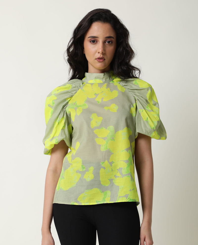 Rareism Women'S Lagger Green Cotton Fabric Regular Fit High Neck Half Sleeves Abstract Print Top