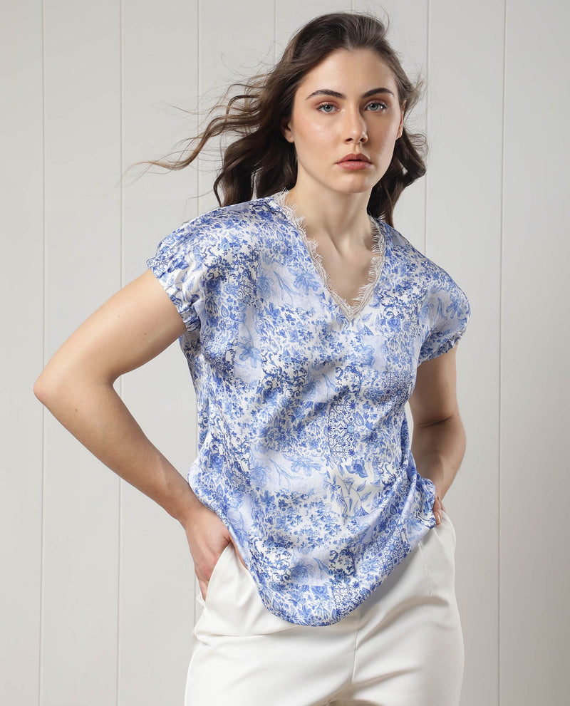 Rareism Women'S Annika Blue Polyester Fabric Short Sleeves V-Neck Extended Sleeve Regular Fit Abstract Print Top