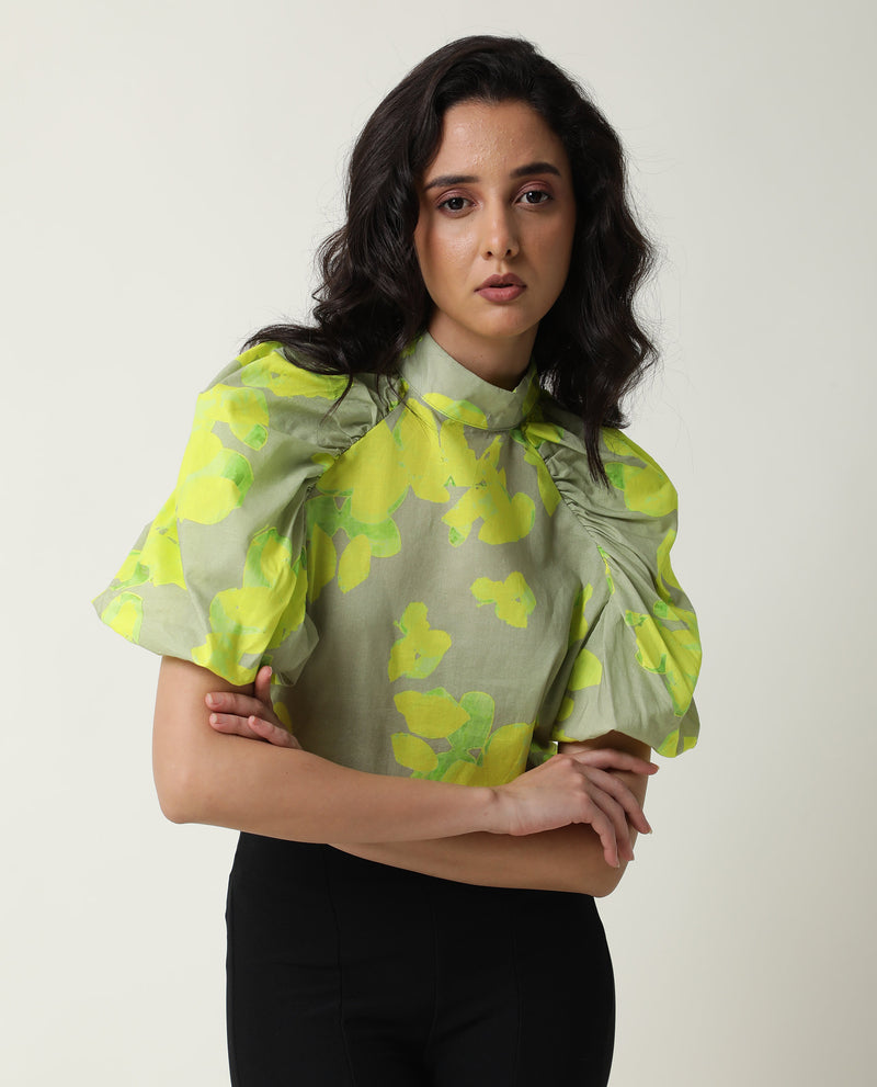 Rareism Women'S Lagger Green Cotton Fabric Regular Fit High Neck Half Sleeves Abstract Print Top