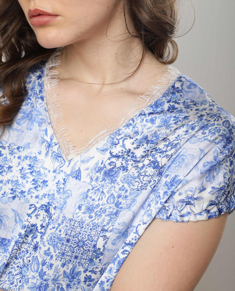 Rareism Women'S Annika Blue Polyester Fabric Short Sleeves V-Neck Extended Sleeve Regular Fit Abstract Print Top