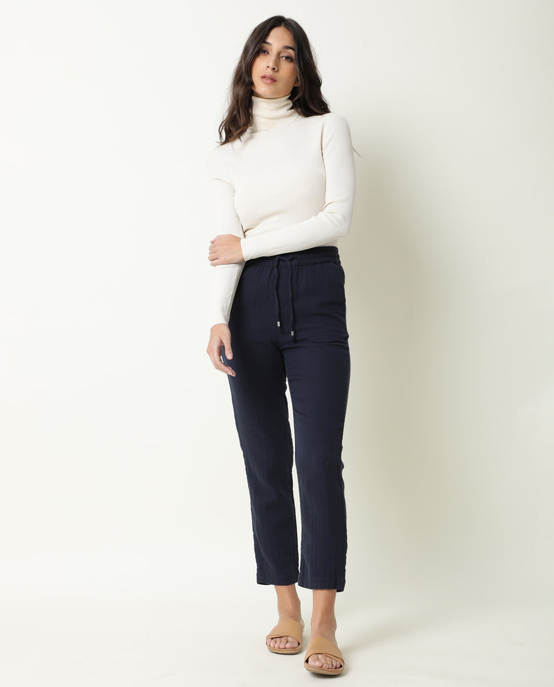 Rareism Women'S Elo Navy Cotton Fabric Regular Fit Mid Rise Solid Ankle Length Trousers