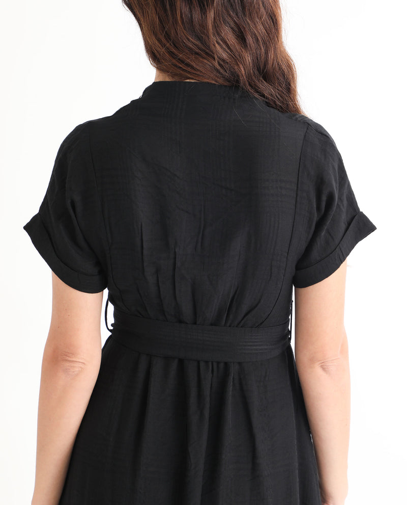 Rareism Women's Ehlam Black Viscose Nylon Fabric Short Sleeves V-Neck Extended Sleeve Regular Fit Checked Midi A-Line Dress