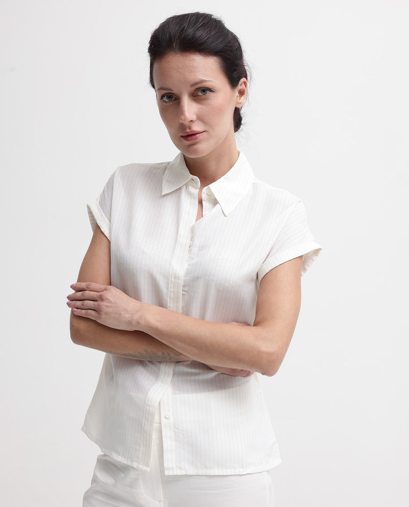 Rareism Women'S Europa Light White Polyester Fabric Sleeveless Collared Neck Button Closure Stripe Regular Fit Top
