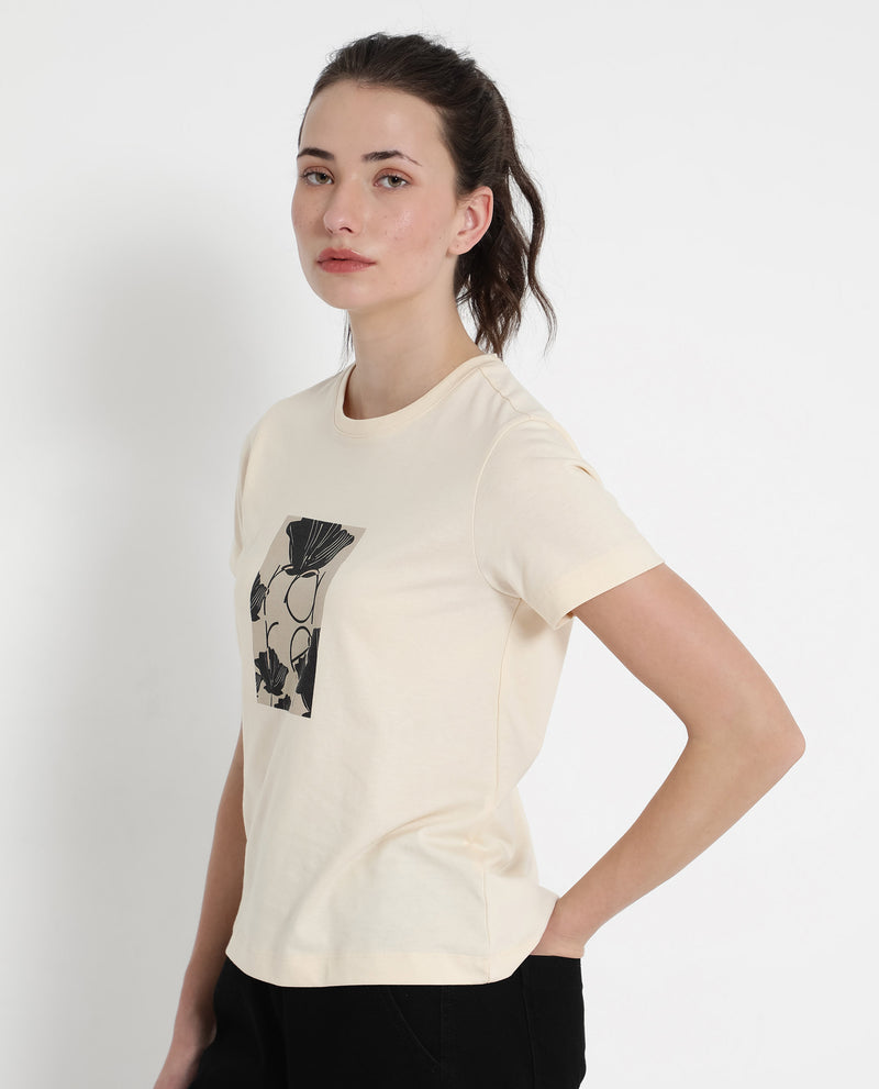 Rareism Women'S Kirk Light Beige Cotton Poly Fabric Short Sleeve Crew Neck Solid T-Shirt