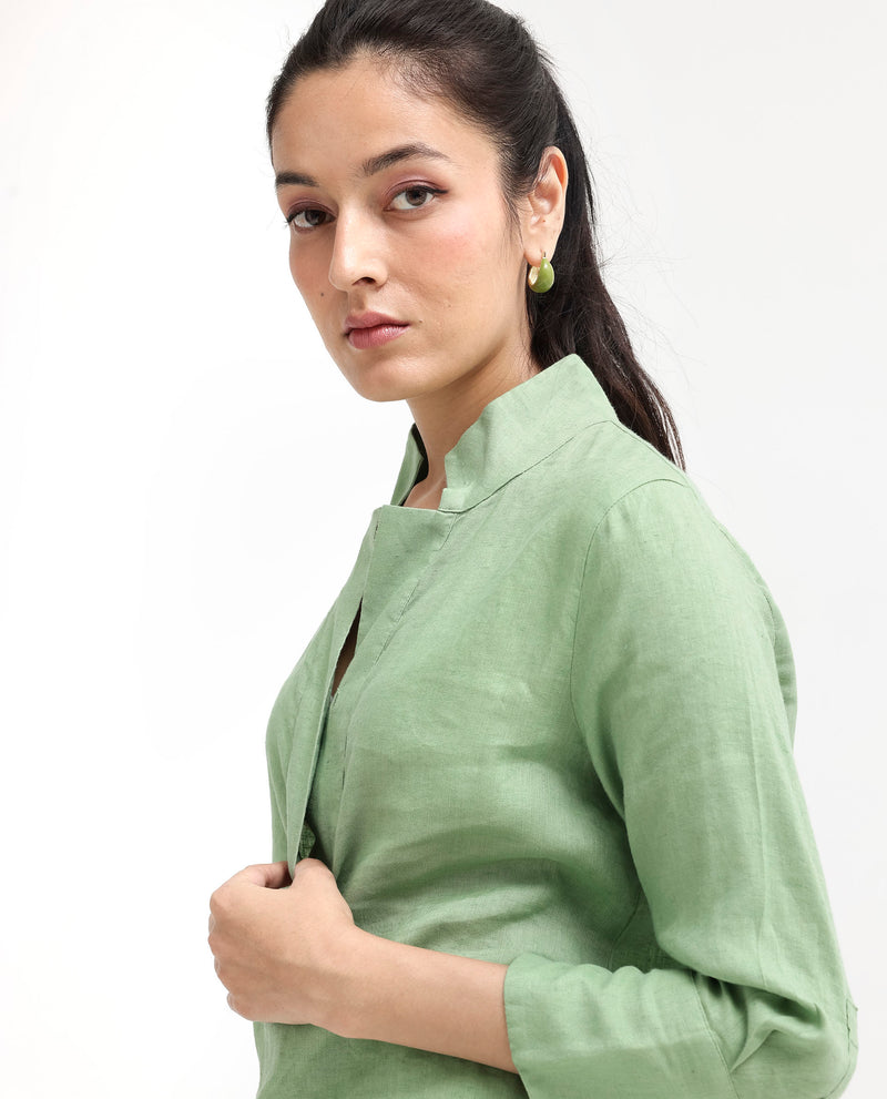 Rareism Women'S Laos Pastel Green Cotton Linen Fabric Regular Sleeves V-Neck Solid Regular Length Top