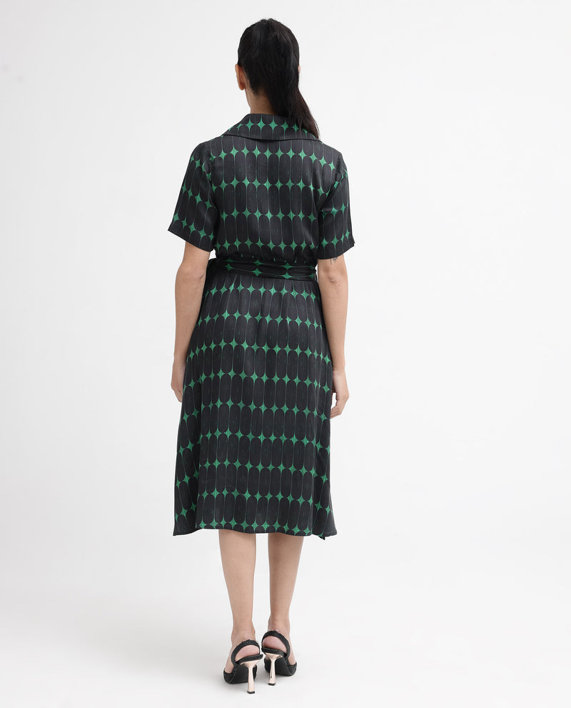 Rareism Women'S Millington Green Cotton Fabric Short Sleeve Collared Neck Geometric Print Longline Dress