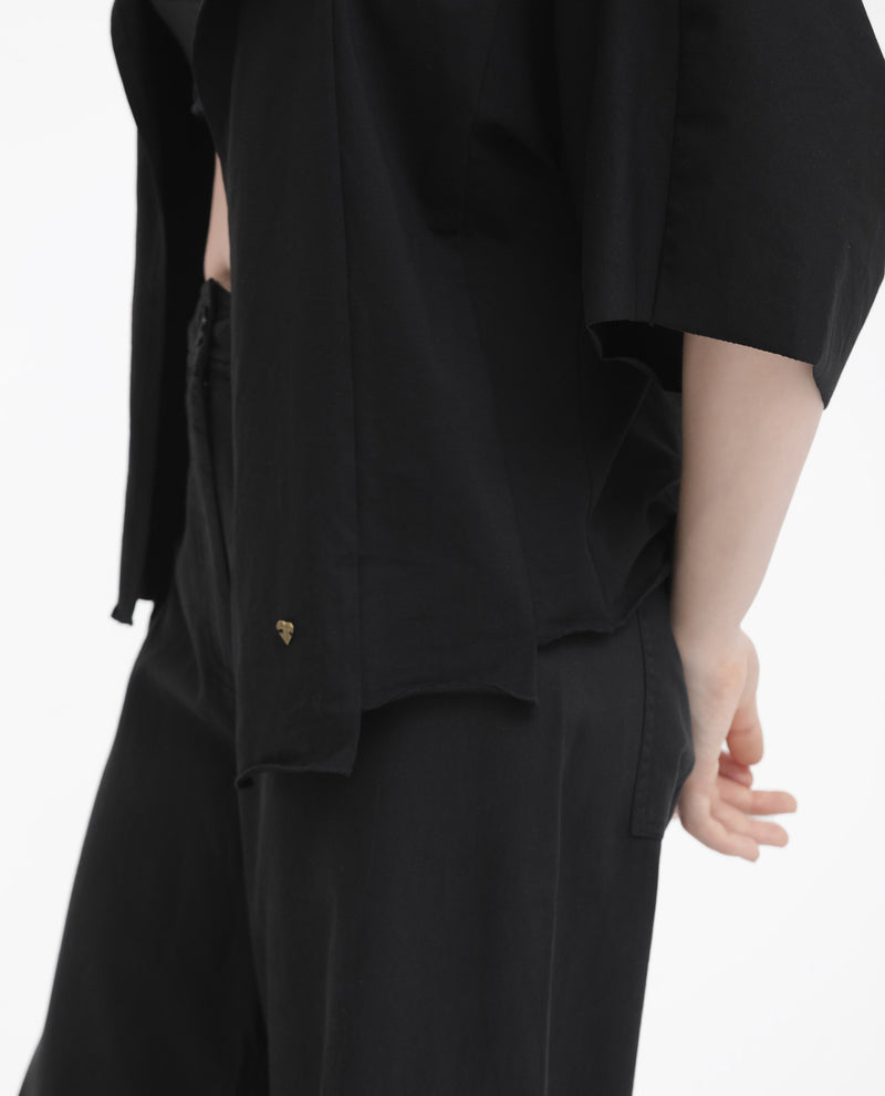 Rareism Women's Nirv Black Cotton Fabric Short Sleeves Relaxed Fit Plain Shrug