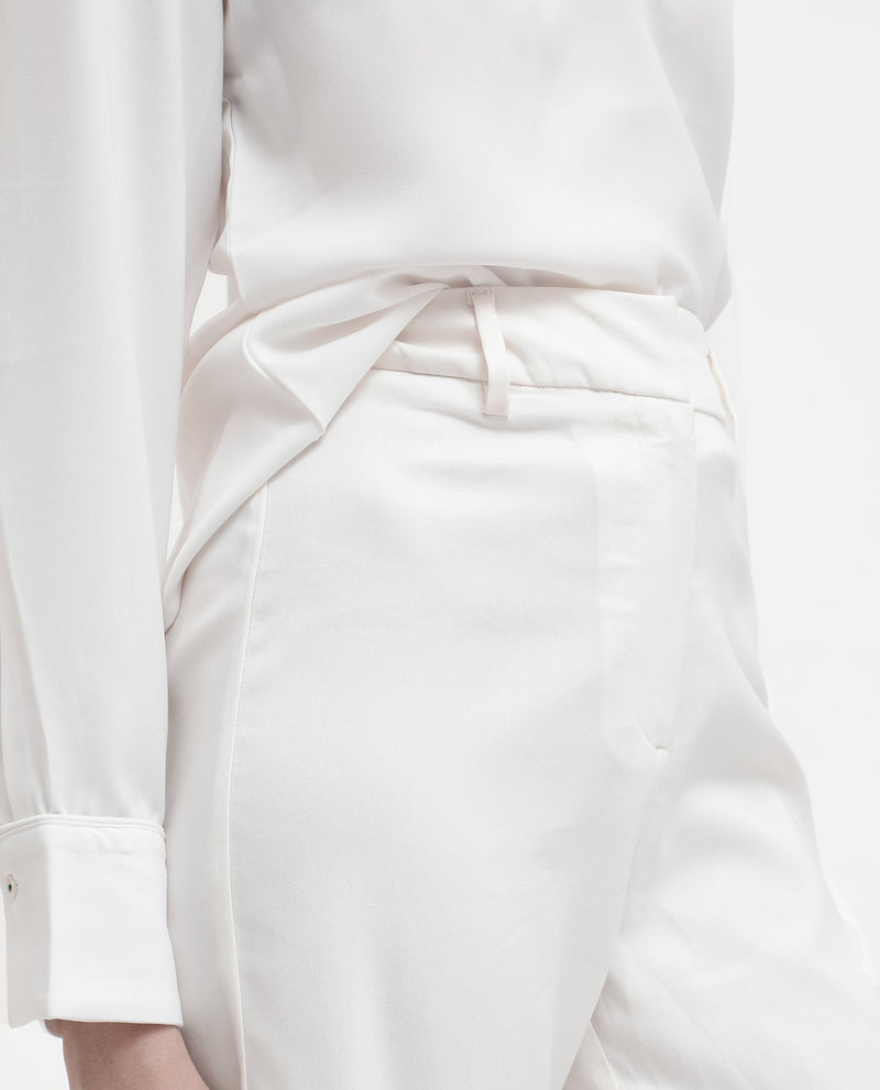 Rareism Women'S Selene White Cotton Fabric Zipper Closure Solid Regular Fit Trouser