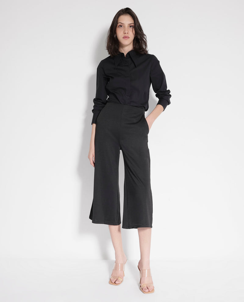 Rareism Women'S Shoyo Black Polyester Fabric Zip Closure Flared Fit Plain Midi Trousers