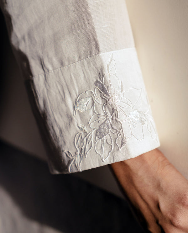 Rareism Women'S Sofian White Cotton Linen Fabric Regular Sleeves Collared Neck Solid Regular Length Top