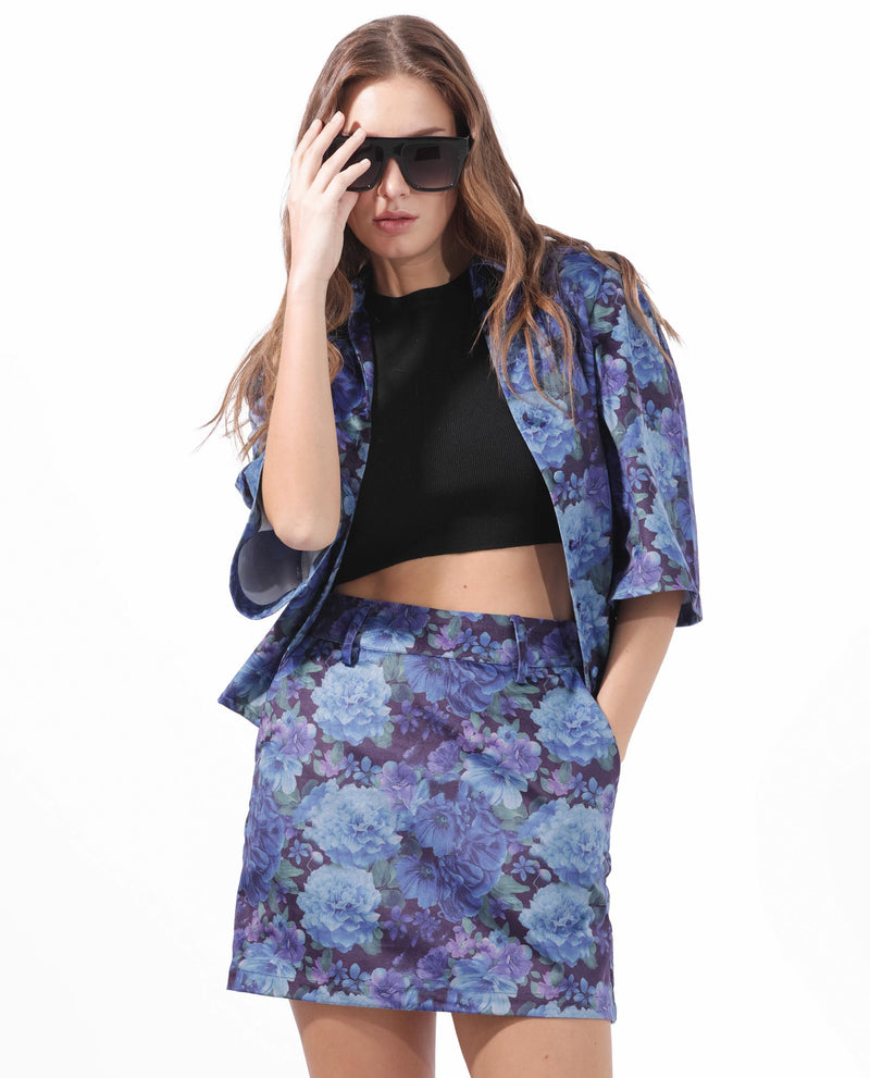 Rareism Women'S Velsko Black Velvet Fabric Zip Closure Slim Fit Floral Print Mini Skirt