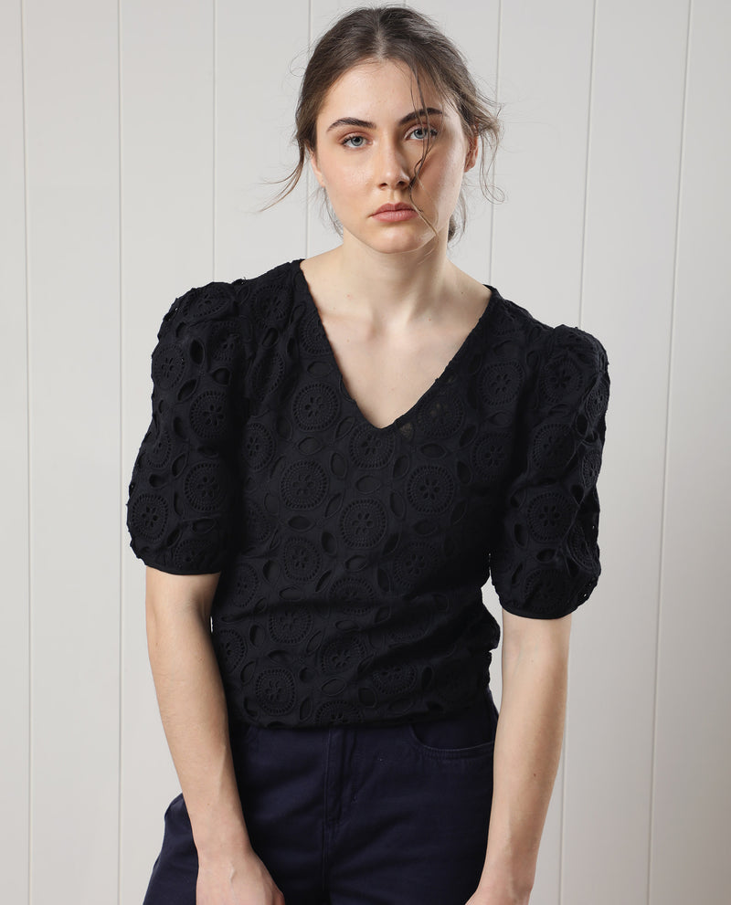 Rareism Women'S Nyra Black Cotton Fabric Regular Fit V-Neck Half Sleeves Solid Top