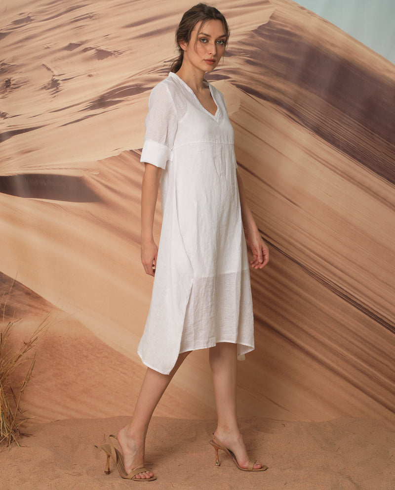 Rareism Women's Chreey 1 White V Neck Tie-up 3/4 Sleeves Symmetrical Knee Length Dress